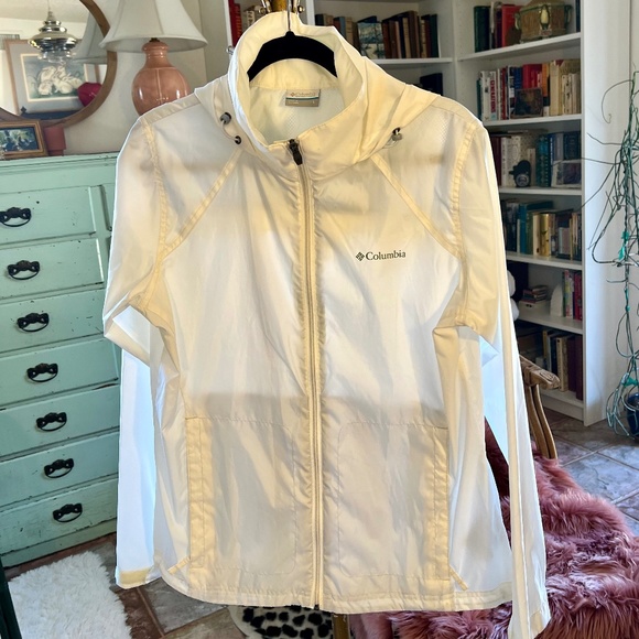 Columbia Women's White Windbreaker with Hidden Hood - Picture 1 of 8